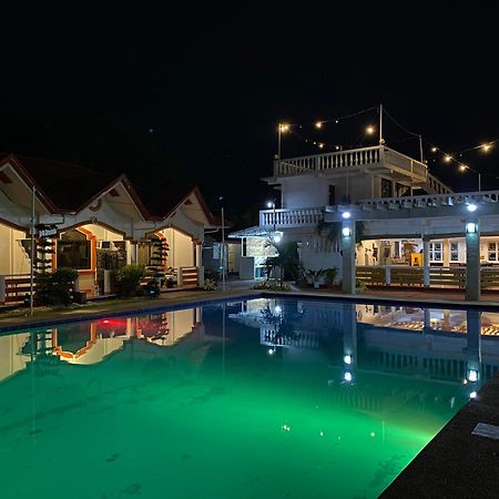 Cris Del Mar Resort Bolinao Exterior foto