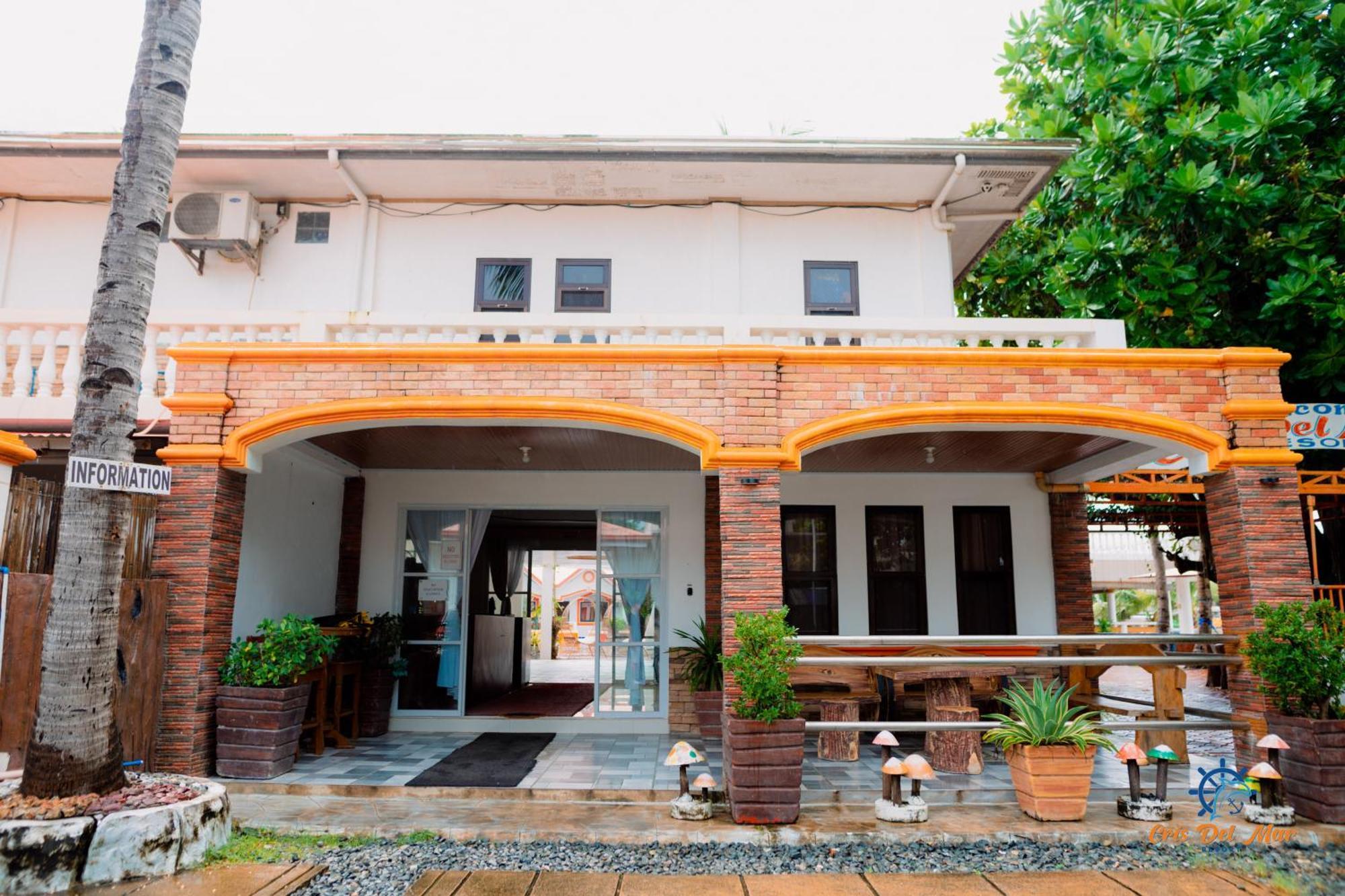 Cris Del Mar Resort Bolinao Exterior foto